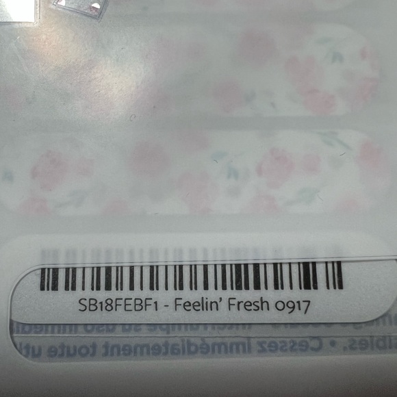 Jamberry Nail Wraps - Feelin' Fresh - Picture 2 of 4
